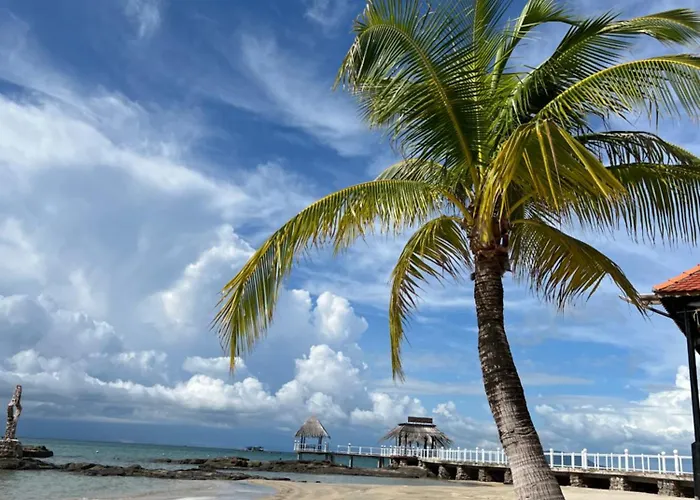 Gold Coast Phu Quoc Beach Resort
